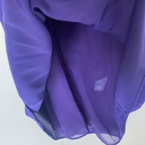 (A54) PRABAL GURUNG COLLECTIVE
Tie-Neck Blouse, Sleeveless, Color-Purple, Size 2 - Picture 10 of 12